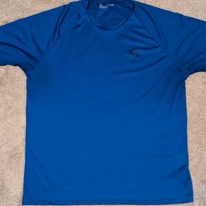 Under armor, blue w/black logo, Dri-Fit, loose, short sleeve tee- men's XL